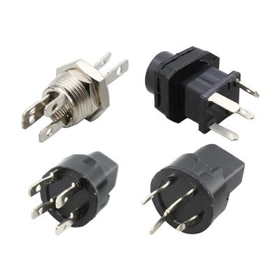 KSD301 المفتاح الحراري الحراري الحديدي مع 100000 دورة 250V 16A ومدى درجة الحرارة 0-250 °C